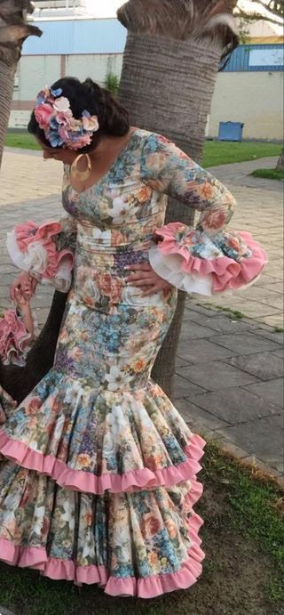 Traje de flamenca talla 40-42 Precio negociable