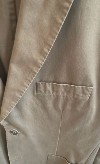 Giacca beige monopetto, Gutteridge