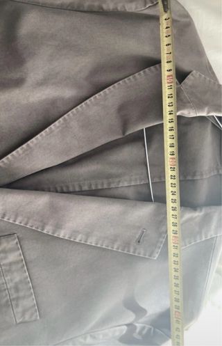 Giacca beige monopetto, Gutteridge