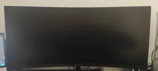 Huawei MateView GT 34 con Barra de Sonido RGB