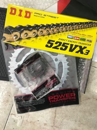 DID 525VX3 Cadena y Piñón Moto Reforzado