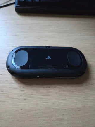 Playstation PSVITA 2004 con Caricatore