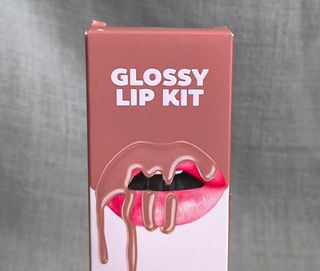 Set de maquillaje Glossy Lip Kit Kylie Cosmetics
