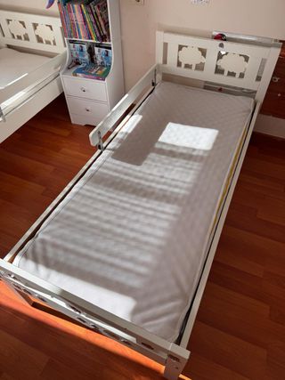 Cama infantil blanca Ikea