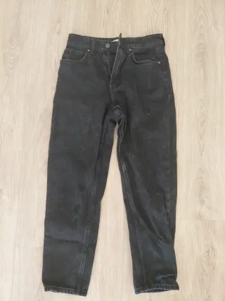 Pantalón vaquero negro Bershka