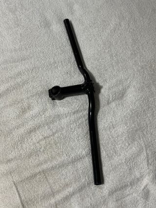 Manillar y potencia bicicleta negro