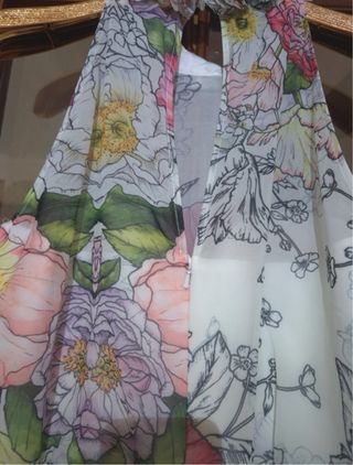 Mono ceremonia Carla Ruiz nuevo con etiqueta