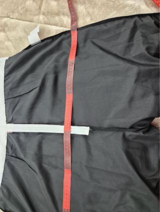 Mono ceremonia Carla Ruiz nuevo con etiqueta