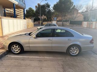 Mercedes-Benz Clase E 2005