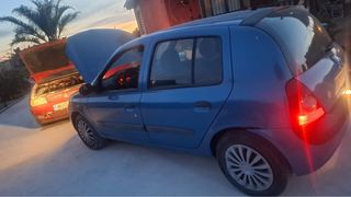 Renault Clio 2004