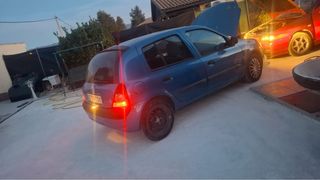 Renault Clio 2004