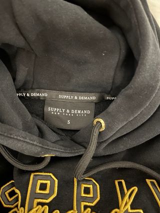 Pack 4 Sudaderas Supply Demand