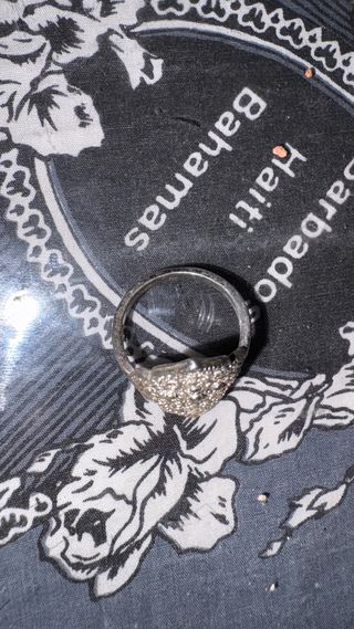 Anillo estilo vintage oro y plata