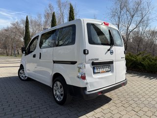 Nissan e-NV200 Combi 5 40 kWh PROFESIONAL