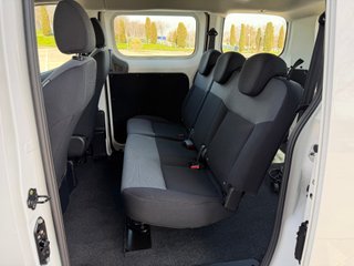Nissan e-NV200 Combi 5 40 kWh PROFESIONAL