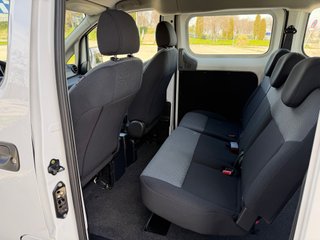 Nissan e-NV200 Combi 5 40 kWh PROFESIONAL
