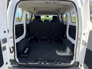 Nissan e-NV200 Combi 5 40 kWh PROFESIONAL