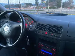 Volkswagen Golf 2002