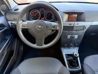 Opel Astra 2007