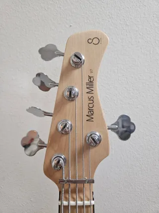 Bajo Sire V7 Marcus Miller 5 cuerdas