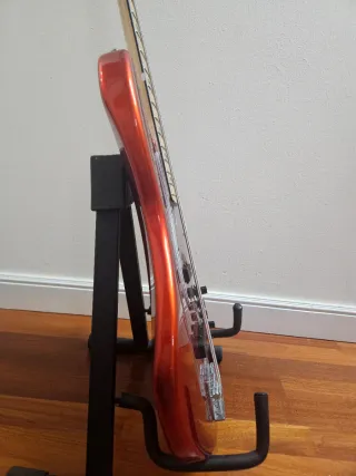 Bajo Sire V7 Marcus Miller 5 cuerdas