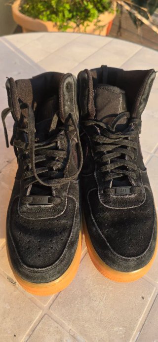 Nike Air Force 1 07 LV8