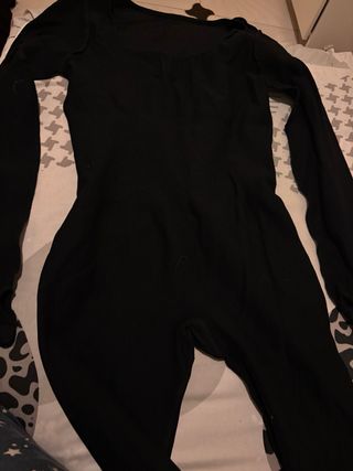 Lote Ropa Talla XL, hay mas ropa en el lote.