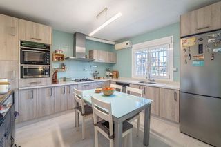 Casa adosada en venta en Ogíjares