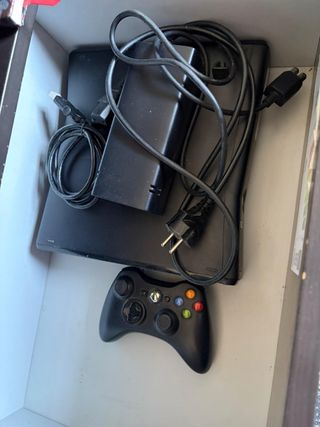 Xbox 360 con 1 mando