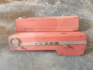 Capó tractor Ebro 160