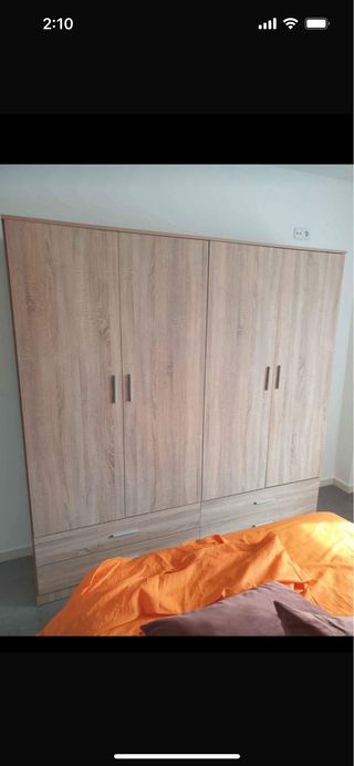 Armario 4 puertas y 4 cajones