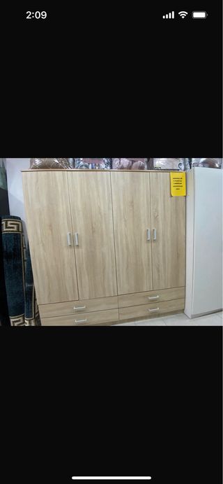 Armario 4 puertas y 4 cajones
