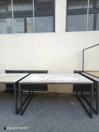 Mesa madera y metal 95€