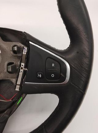 Renault 1400 484000110r volante captur - 1 otros