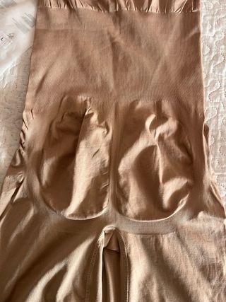 2 Fajas moldeadoras Negra y Beige