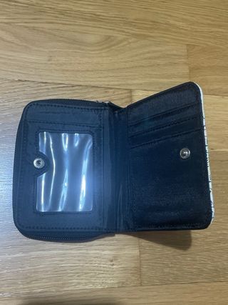 Monedero multicolor con cremallera