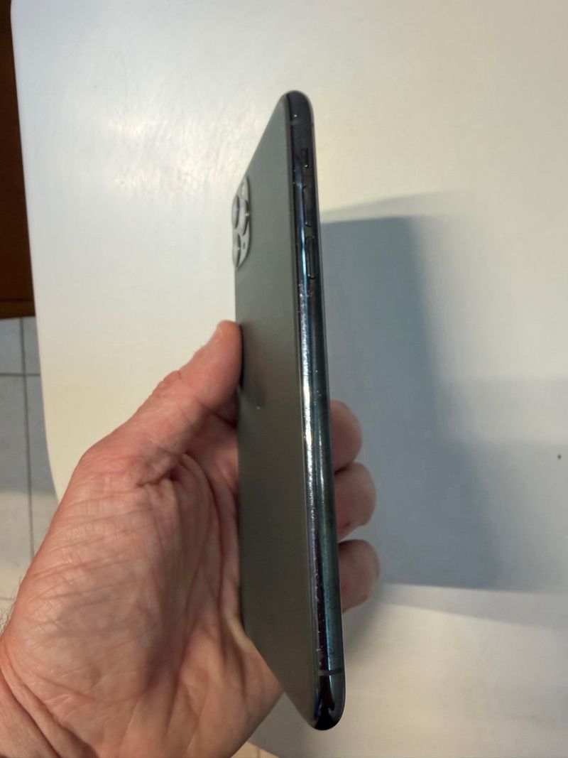 iPhone 11 Pro Max 64GB Verde afbeelding 5