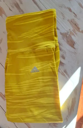 Mallas deportivas Adidas amarillas