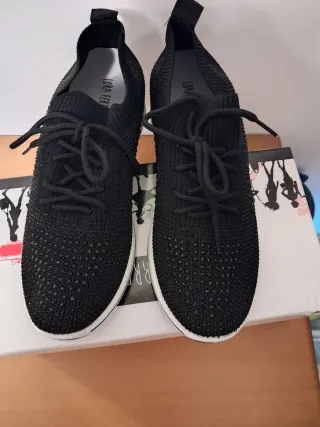 Sneakers Lora Ferres nere con strass