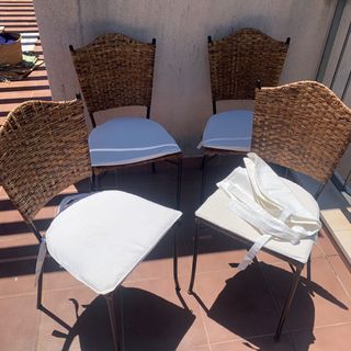 4 Sillas Mimbre y Metal