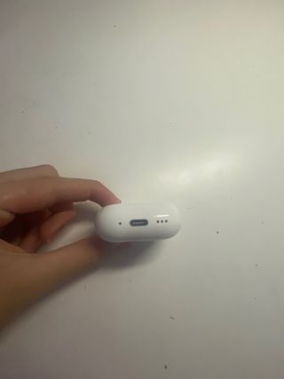 1 unico AirPod Apple (los airpods 4)