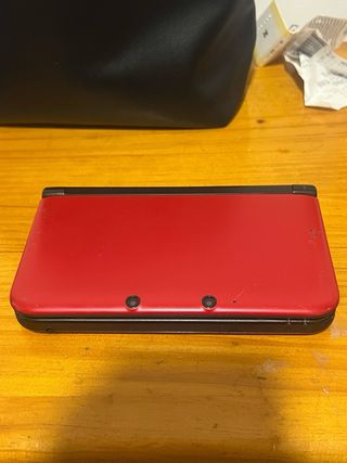 Nintendo 3DS XL Roja