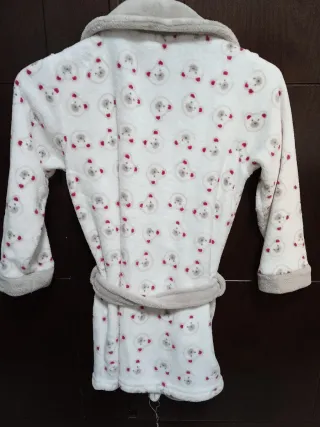 Bata de casa cómoda