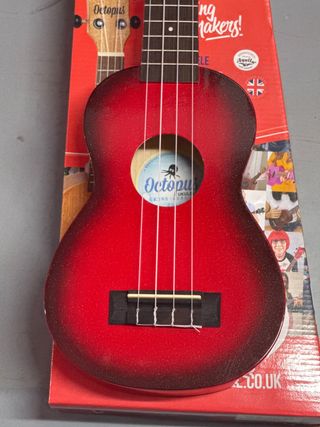 Ukelele soprano Octopus rojo