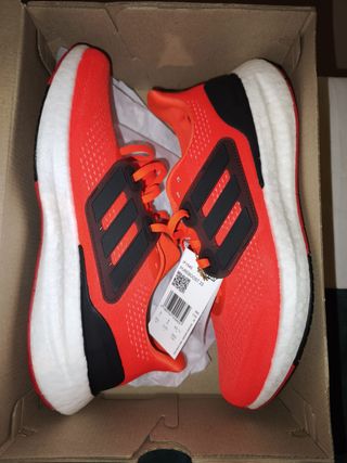 Adidas Pureboost 23 Naranja Talla 43
