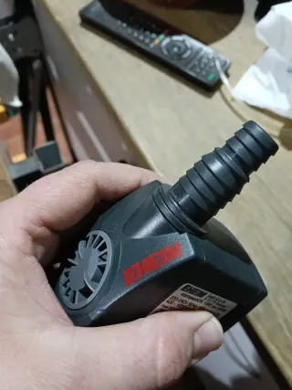 Bomba Eheim para acuario/pecera