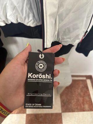 Chaqueta Koröshi Estilo Bomber Estampada