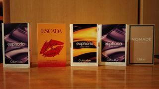 10 miniaturas de perfumes