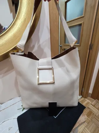 Bolso Purificación García Beige y Dorado