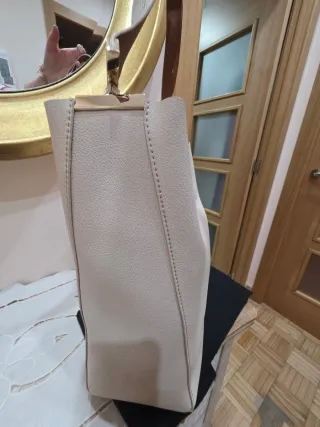 Bolso Purificación García Beige y Dorado
